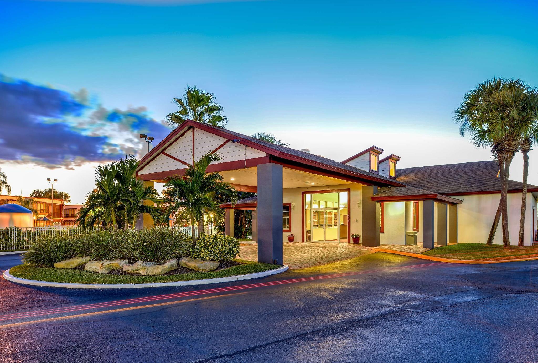 סלבריישן Orbit One Vacation Villas מראה חיצוני תמונה