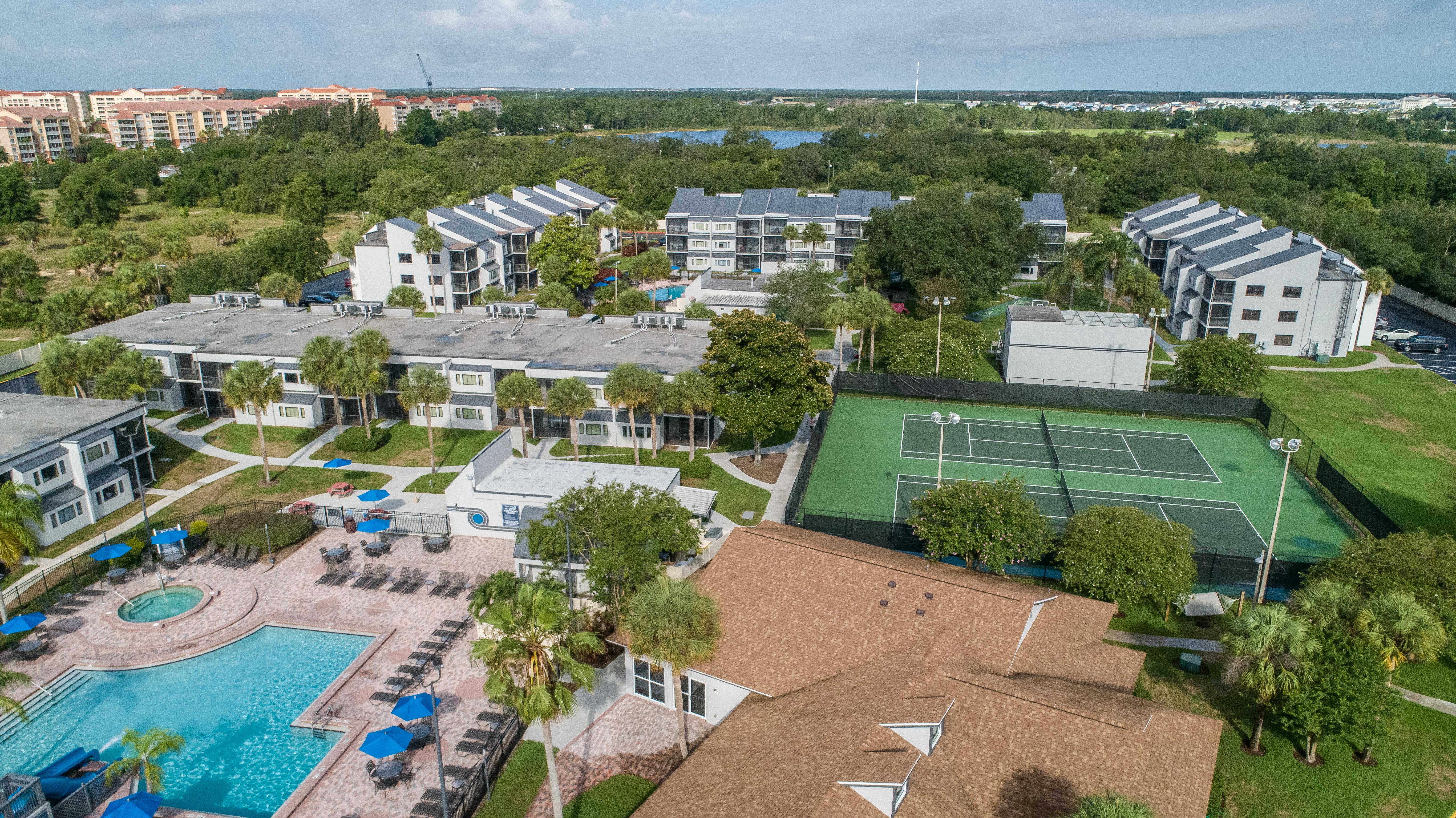 סלבריישן Orbit One Vacation Villas מראה חיצוני תמונה